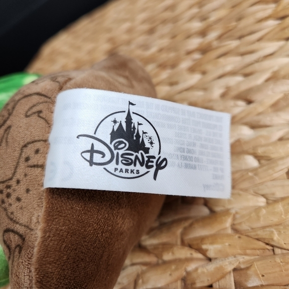 DISNEY PARKS Tree of life washable Park Icon - Picture 8 of 9